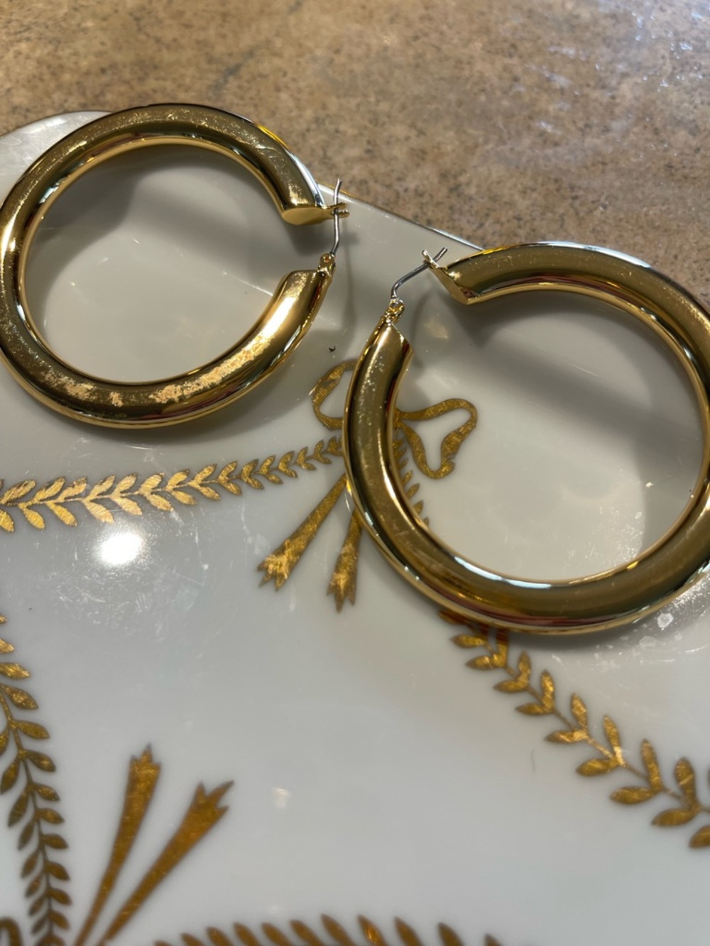 GOLD-TONED 2” HOOPS!! 💕